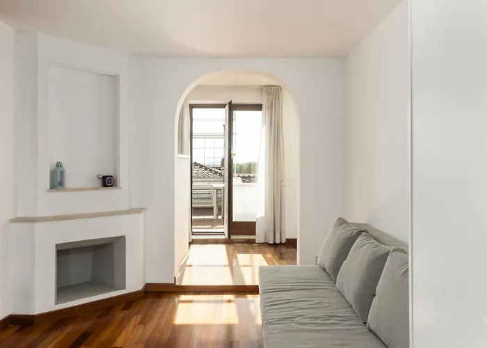 Ladolcevita - Ponte Milvio Stunning View Penthouse Roma