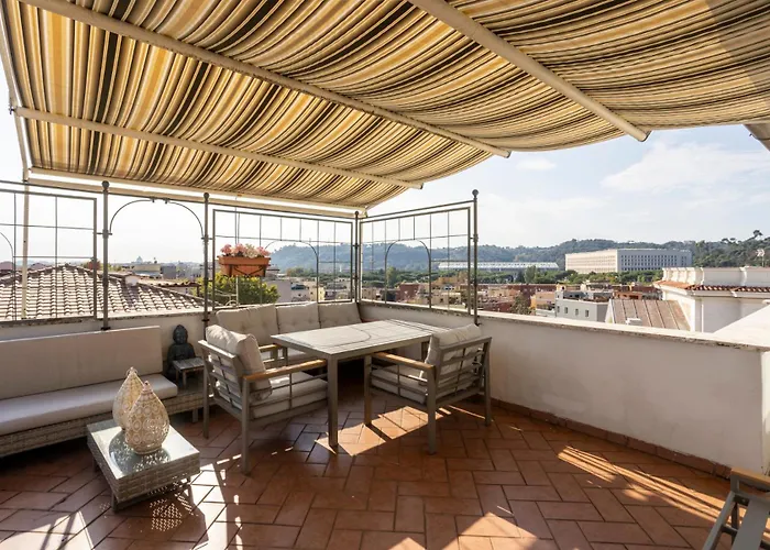 Ladolcevita - Ponte Milvio Stunning View Penthouse * Roma
